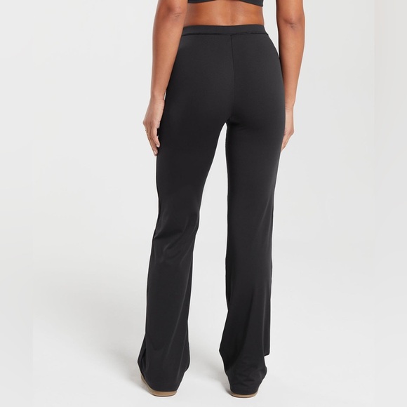 Gym shark EVERYDAY REGULAR FLARED LEGGINGS - Picture 2 of 6